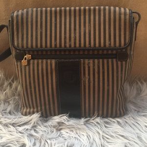 Vintage Fendi bag, from 1996, see pics for wear.